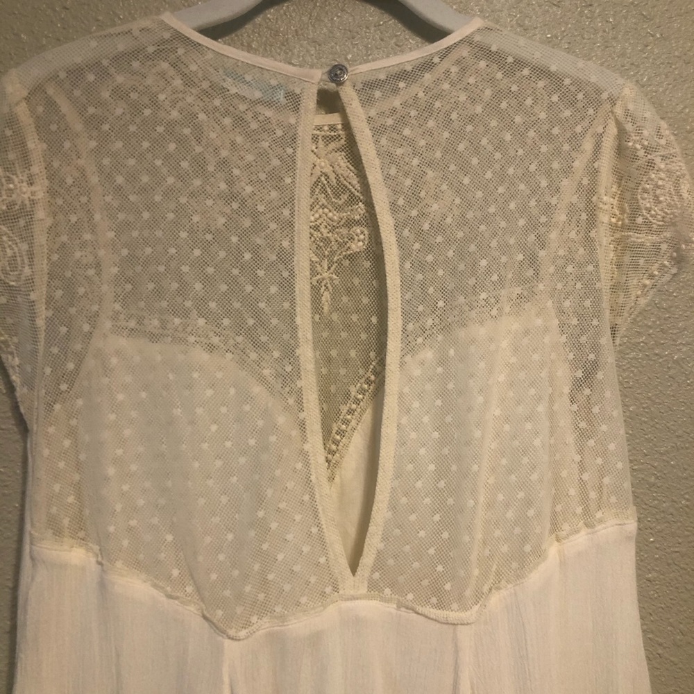 Kimchi Blue Small Lace dress - Picture 7 of 8